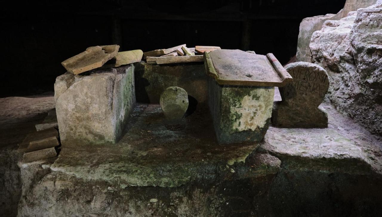 Giardino Archeologico Bed & Breakfast Sorrento Luaran gambar